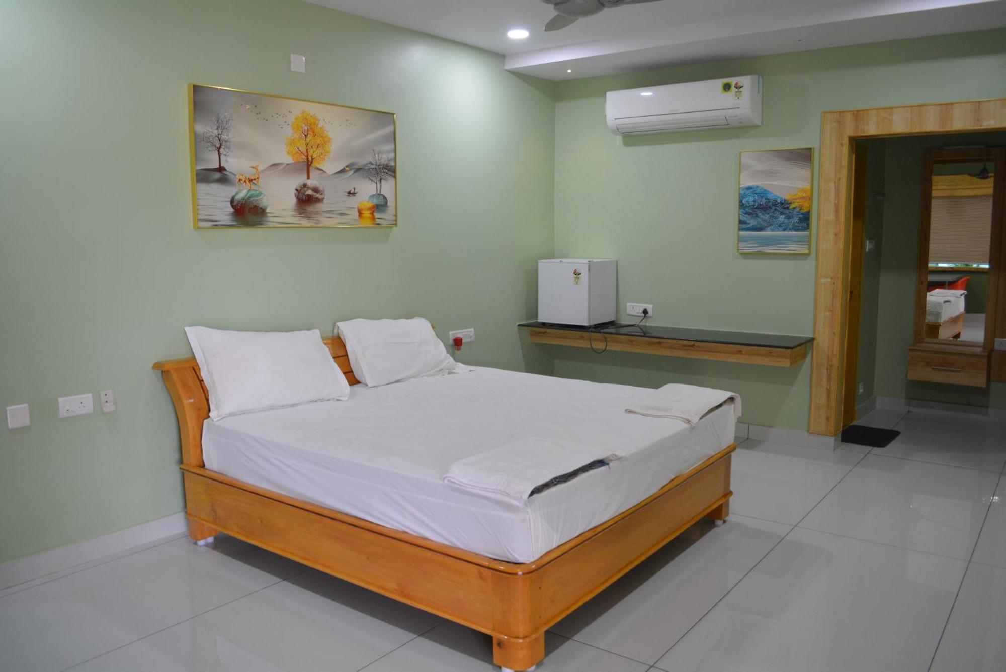 Yanam Resorts Exterior foto